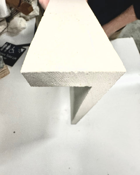 600x400x70mm Solid Drop Face Pool Coping – White Limestone, Rough Texture